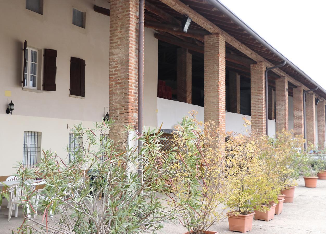 Le Magnolie Agriturismo Verolanuova Esterno foto